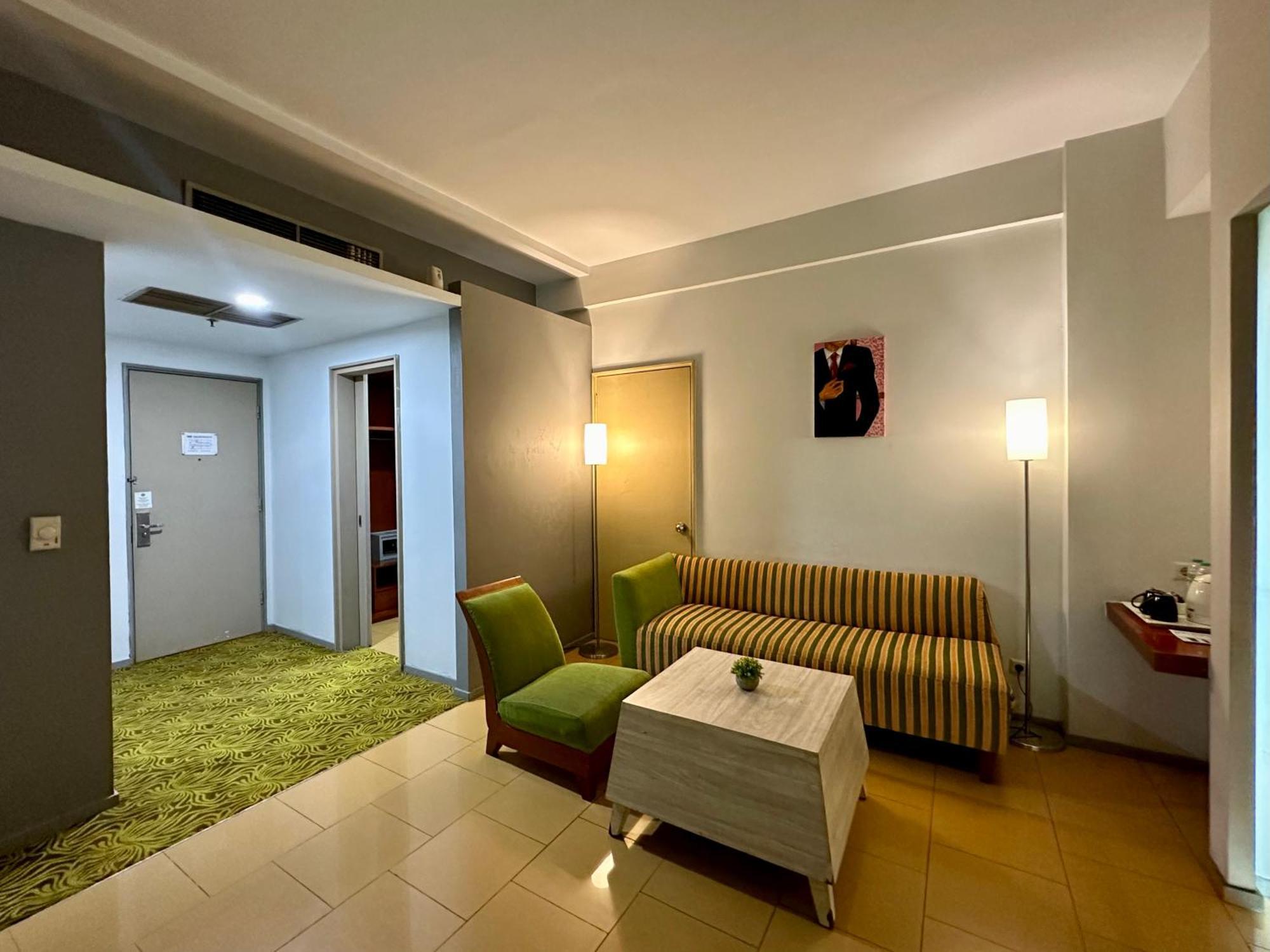 Sparks Life Jakarta, Artotel Curated Εξωτερικό φωτογραφία